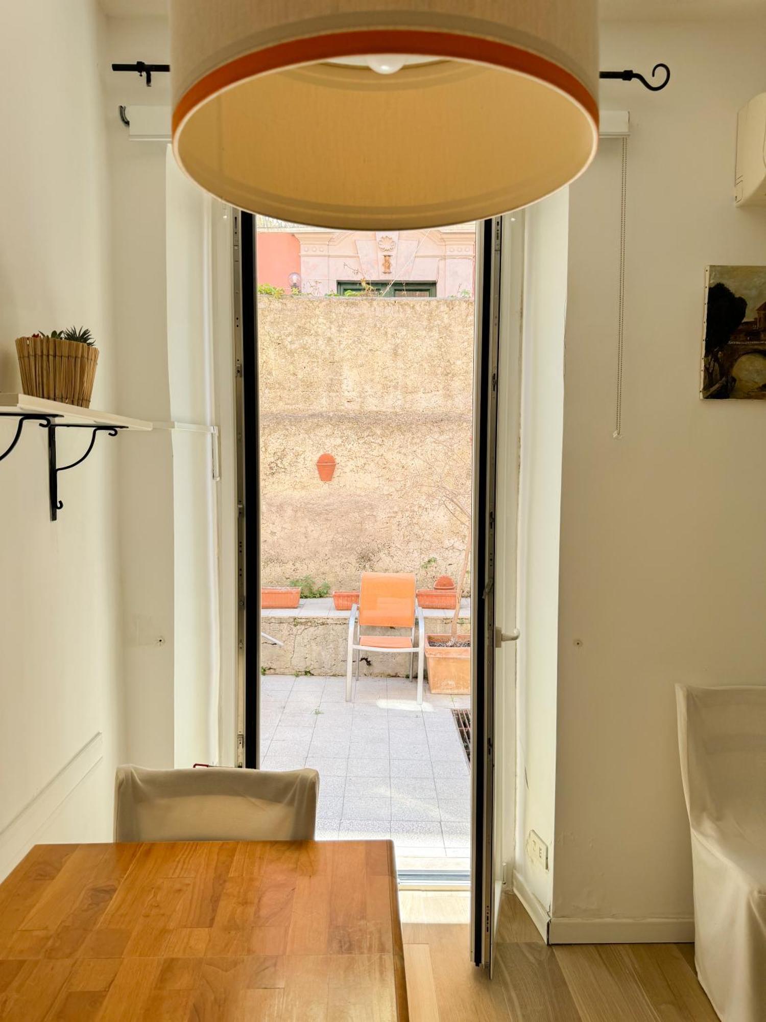 New - Vatican Viola Apartment Rom